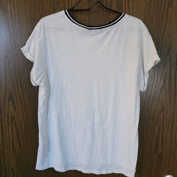 Banana Republic Lightweight Crewneck Short Sleeve Tee with Contrast Collar Med - Picture 4 of 10